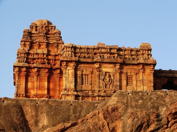 DSC04287-badami-maligettishivalaya