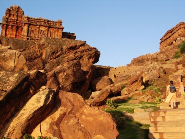 DSC04289-badami-maligettishivalaya