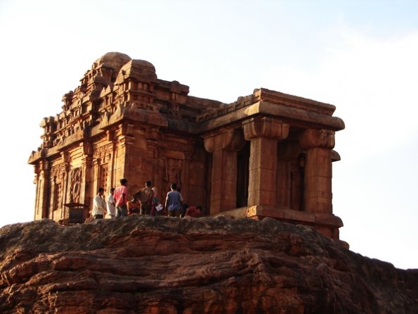 DSC04290-badami-maligettishivalaya