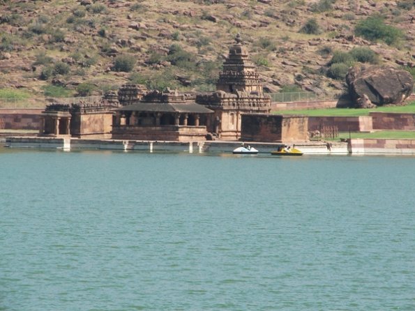 DSC04377-badami