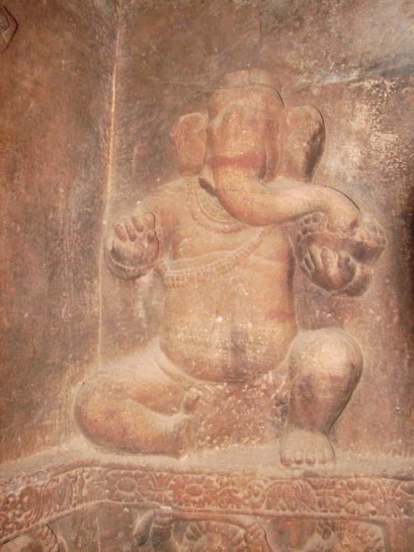 DSC04403-badami-caves-ganesh