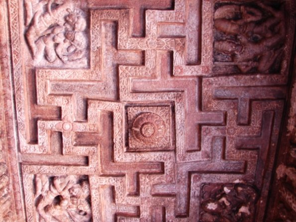 DSC04416-badami-caves